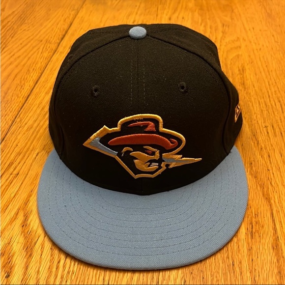 NWOT! MILB Ohama Storm Chasers Hat - Picture 2 of 6